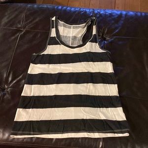 Black and white racer back tank top size XS
